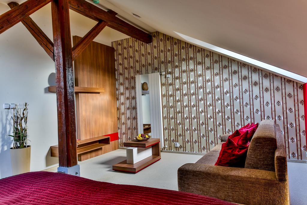 Villa Aurelie Velke Losiny Bagian luar foto