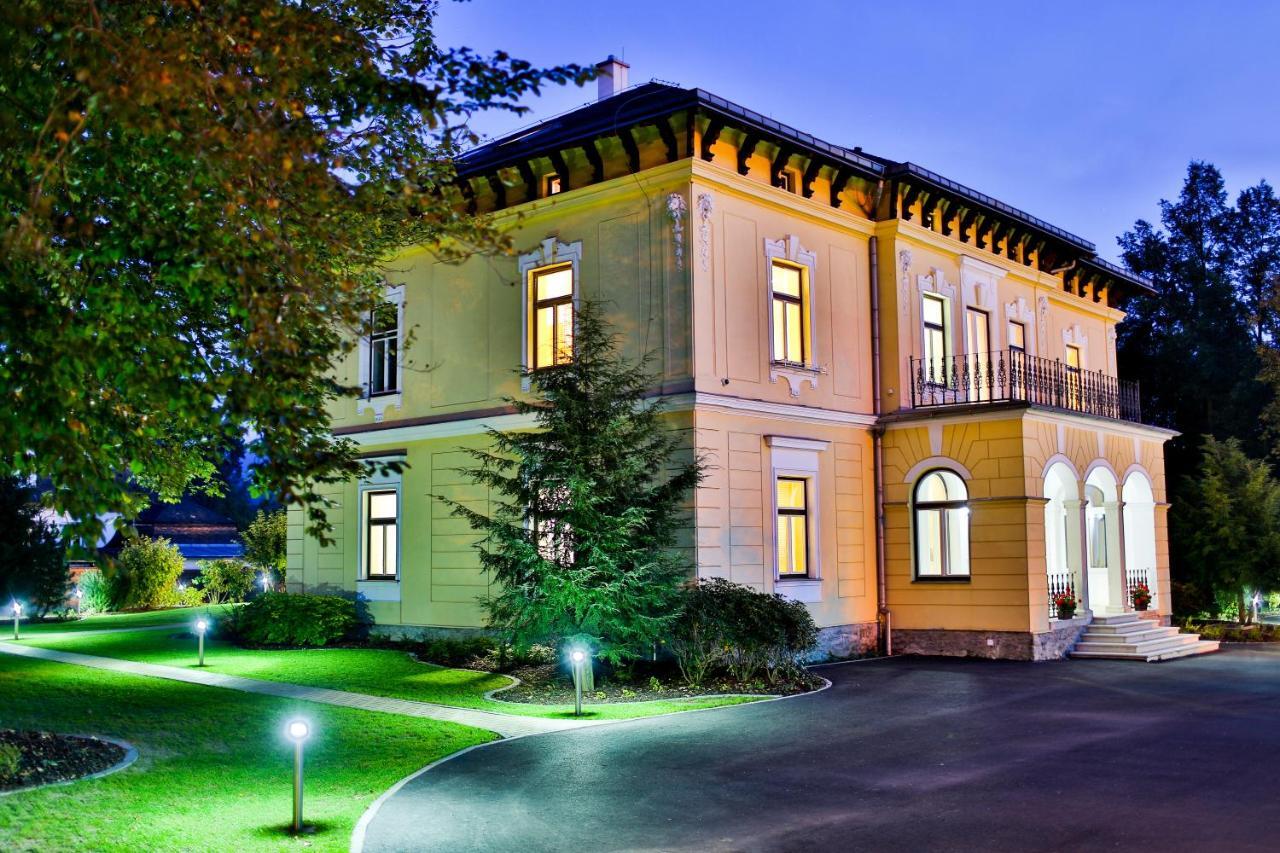 Villa Aurelie Velke Losiny Bagian luar foto